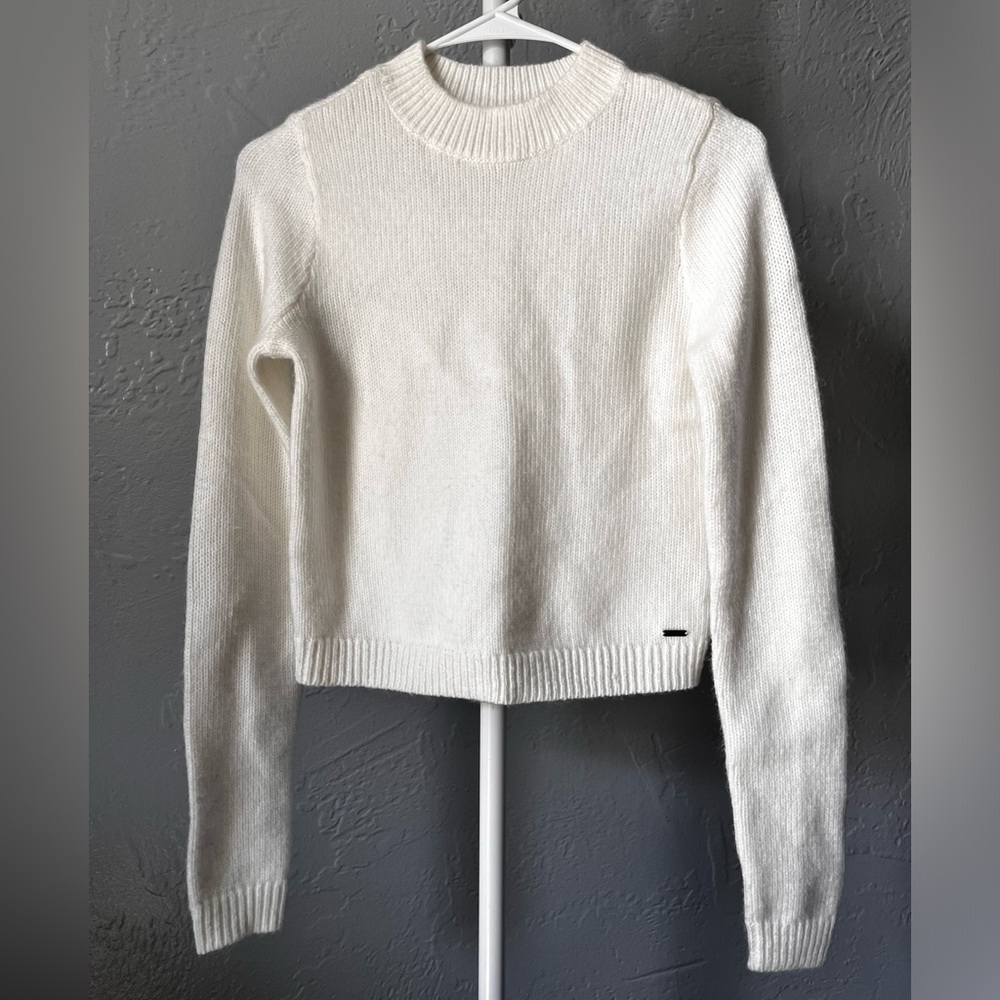 Hollister Co Brand White Sweater Size XS